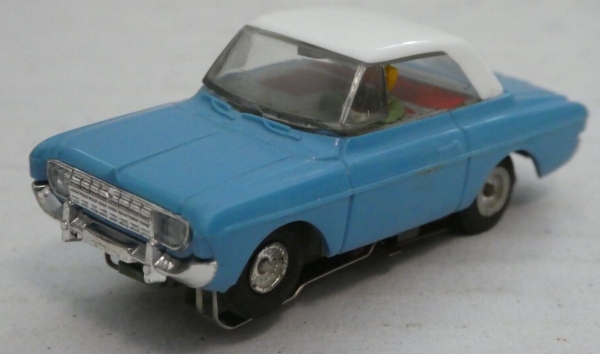 Faller AMS Ford Taunus 20M 1967 Plasticmodel with engine (6167)